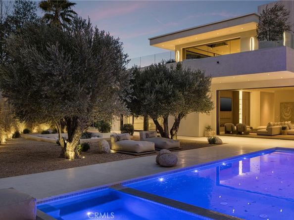 17177 Adlon Road, Encino CA 91436