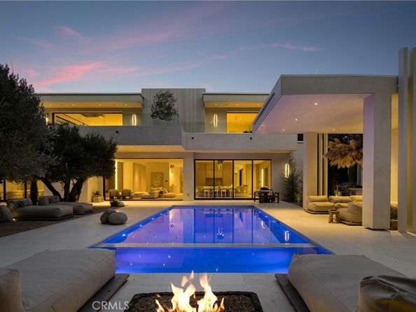 17177 Adlon Road, Encino CA 91436