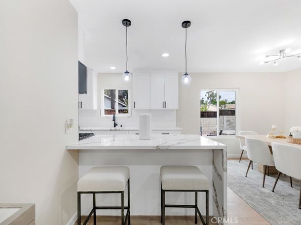 11552 11552 Fellows, Pacoima CA 91331