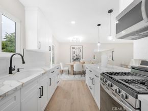 11552 11552 Fellows, Pacoima CA 91331