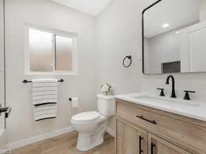 11552 11552 Fellows, Pacoima CA 91331