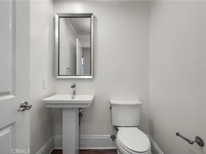 1311 Centinela 3, Santa Monica CA 90404