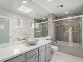 1311 Centinela 3, Santa Monica CA 90404