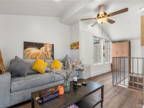 1311 Centinela 3, Santa Monica CA 90404