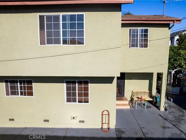 3241 Madera Avenue, Los Angeles CA 90039