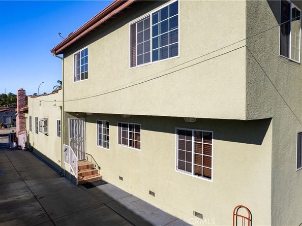 3241 Madera Avenue, Los Angeles CA 90039