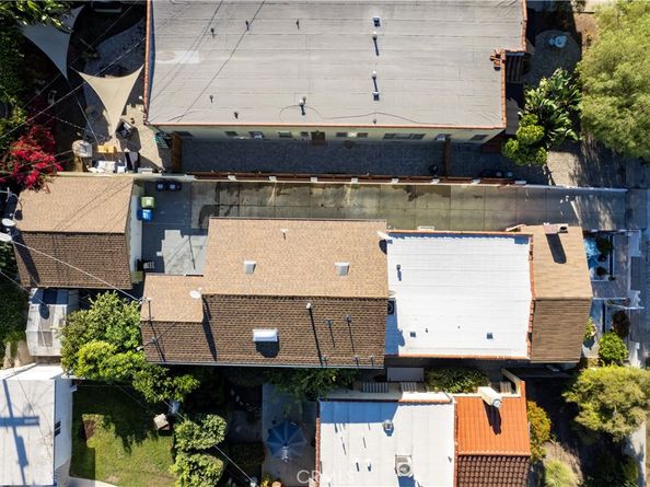 3241 Madera Avenue, Los Angeles CA 90039