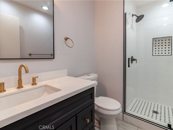 9047 Langdon Avenue 22, North Hills CA 91343