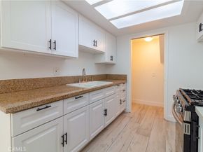 9047 Langdon Avenue 22, North Hills CA 91343