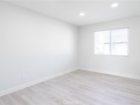 12302 Runnymede Street 4, North Hollywood CA 91605