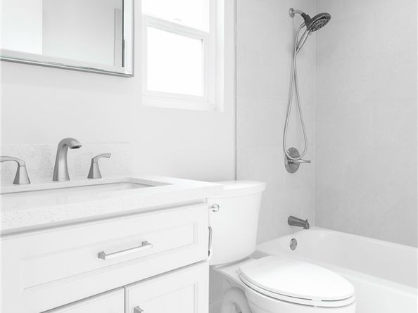 12302 Runnymede Street 4, North Hollywood CA 91605
