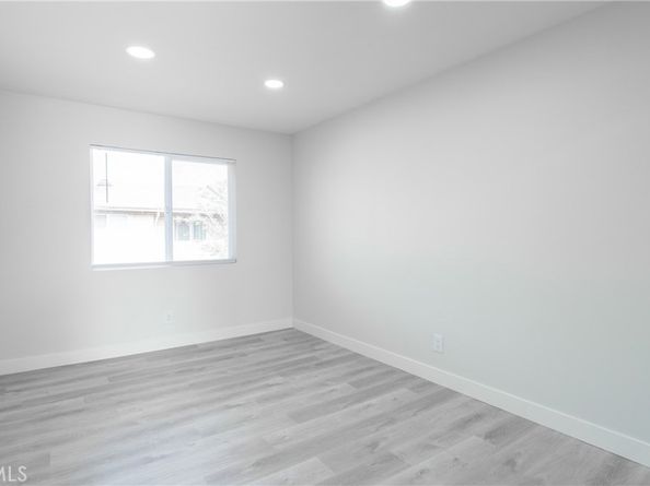 12302 Runnymede Street 4, North Hollywood CA 91605
