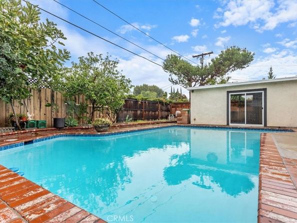 5847 Texhoma Ave, Encino CA 91316