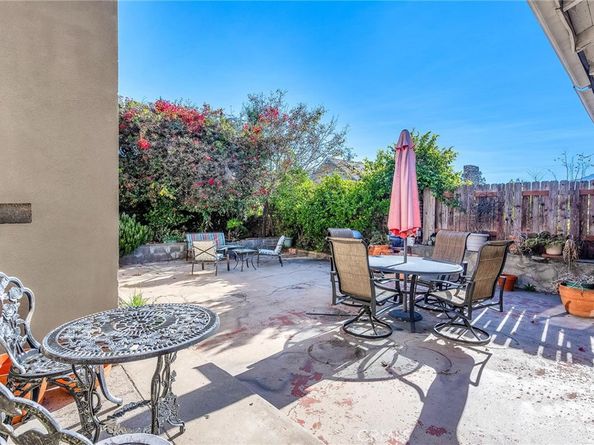 2544 Evelyn Street, Montrose CA 91020