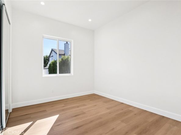 14931 Vose Street, Van Nuys CA 91405