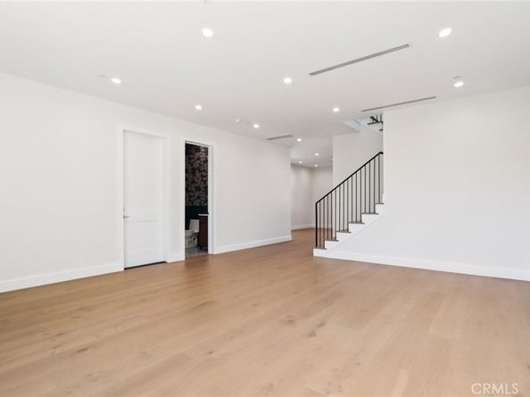 14931 Vose Street, Van Nuys CA 91405