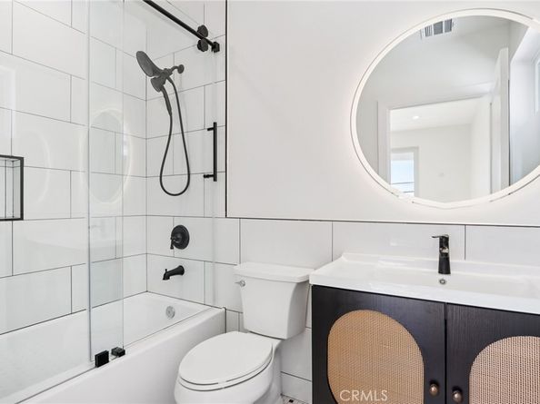 14931 Vose Street, Van Nuys CA 91405