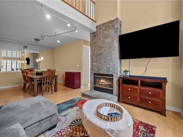 22371 Mission Circle, Chatsworth CA 91311