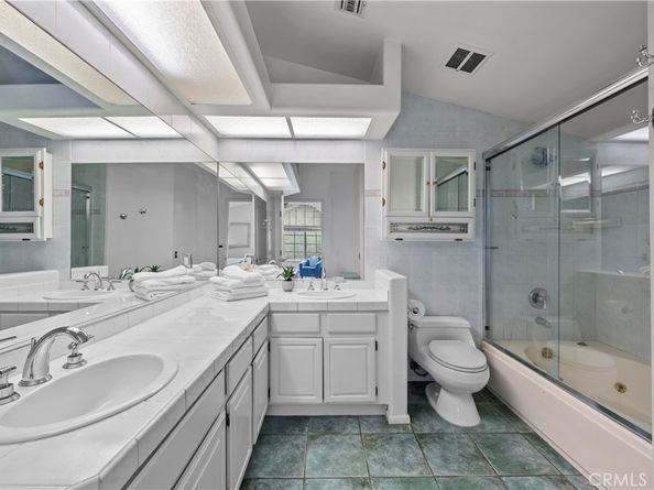 22371 Mission Circle, Chatsworth CA 91311