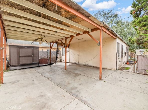 7856 Lemp Avenue, North Hollywood CA 91605