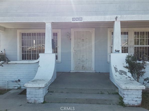 824 W 74th, Los Angeles CA 90044
