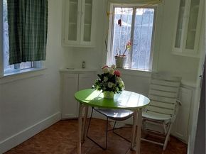 824 W 74th, Los Angeles CA 90044