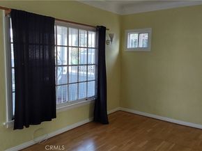 824 W 74th, Los Angeles CA 90044