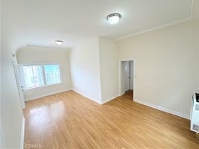 1528 N Alexandria, Los Angeles CA 90027