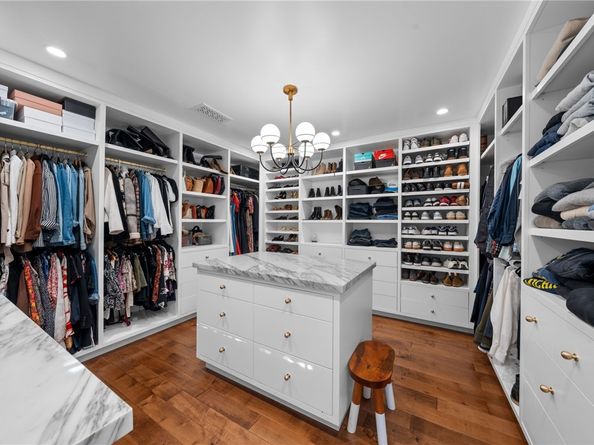 16206 Morrison Street, Encino CA 91436