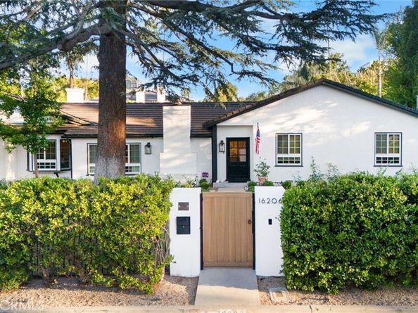 16206 Morrison Street, Encino CA 91436