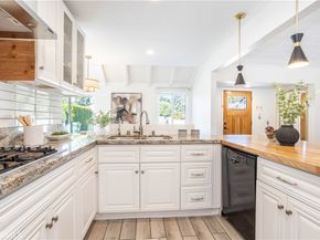 15756 Hart Street, Lake Balboa CA 91406