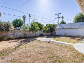 15756 Hart Street, Lake Balboa CA 91406