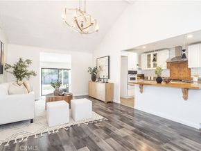 15756 Hart Street, Lake Balboa CA 91406