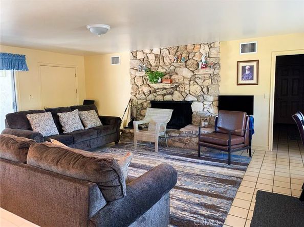 17033 Rayen, Northridge CA 91325