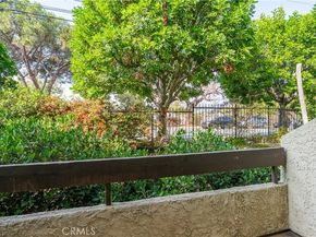 1900 Vine 214, Hollywood CA 90068