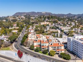 1900 Vine 214, Hollywood CA 90068