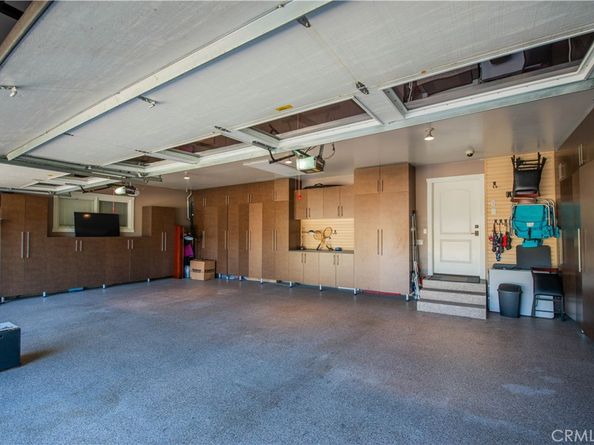 16426 Knollwood Drive, Granada Hills CA 91344