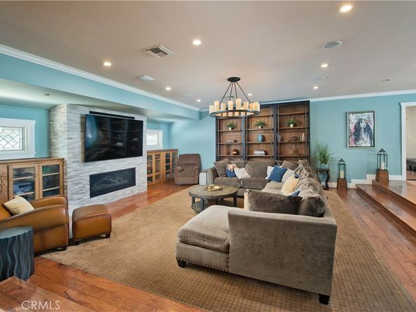 16426 Knollwood Drive, Granada Hills CA 91344