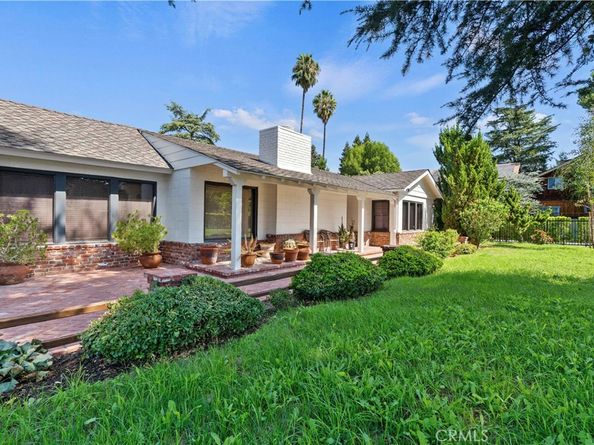 23003 Mariano Street, Woodland Hills CA 91367