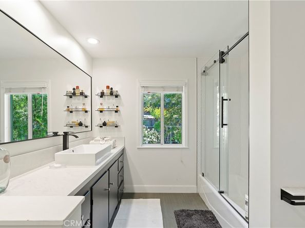 23003 Mariano Street, Woodland Hills CA 91367
