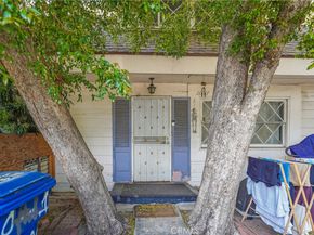 11667 Burbank, North Hollywood CA 91601