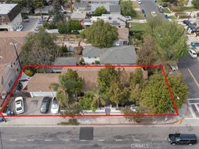 11667 Burbank, North Hollywood CA 91601