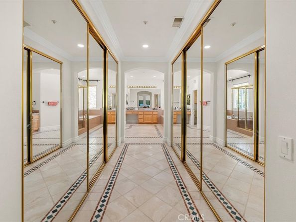 21045 Mendenhall Court, Topanga CA 90290