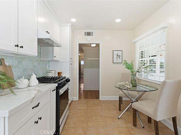 9309 Swinton, North Hills CA 91343