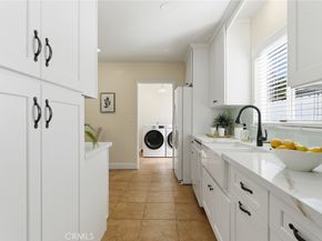 9309 Swinton, North Hills CA 91343