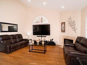 19928 Chase Street 2, Winnetka CA 91306