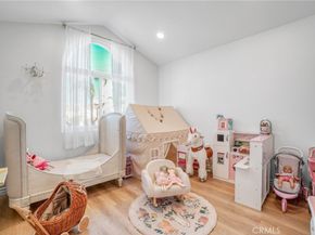 12164 Runnymede Street, North Hollywood CA 91605