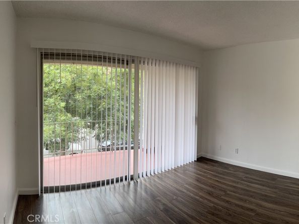 272 W Tujunga Avenue, Burbank CA 91502