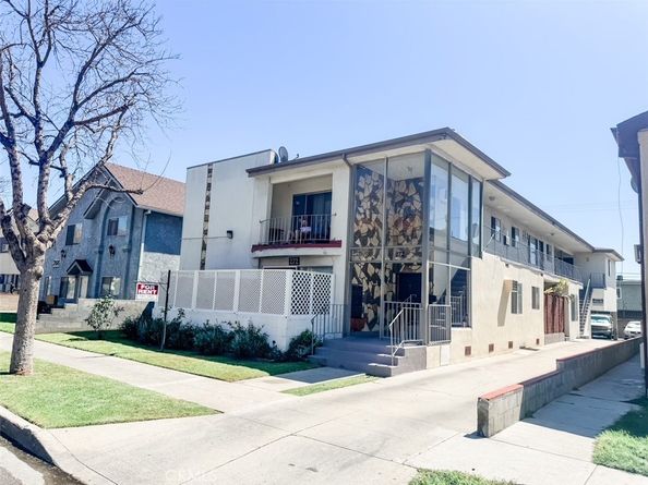 272 W Tujunga Avenue, Burbank CA 91502