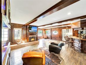 5441 Calvin Avenue, Tarzana CA 91356